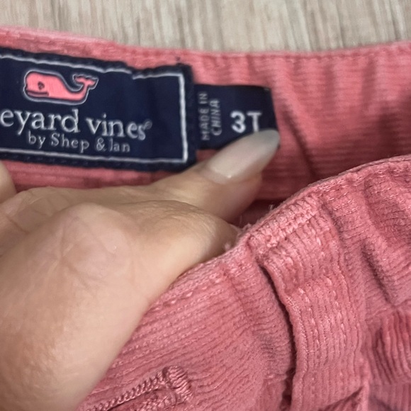Vineyard Vines Kids Coral Jeans - Picture 3 of 3